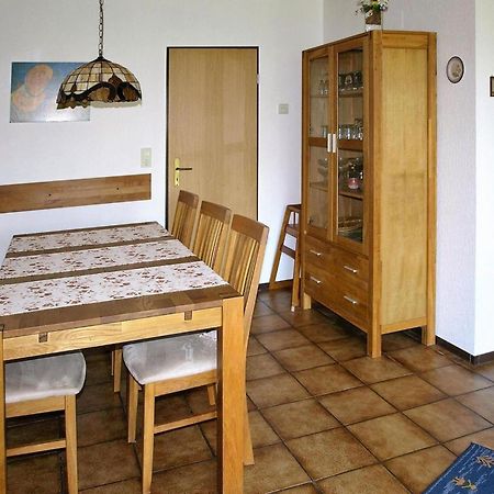 Ferienhaus Mit Grossem Garten In Несмерсіль Екстер'єр фото